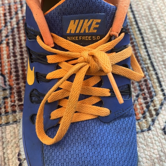 Nike Women’s Running Shoes Size 7 - Picture 9 of 10